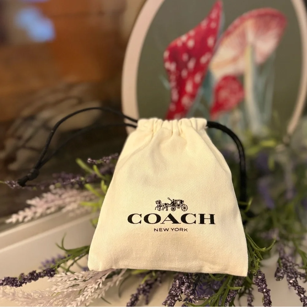 Coach Tea Rose Pendant Necklace and Earrings Gift Set | NWT | Beautiful Gift - Picture 5 of 11
